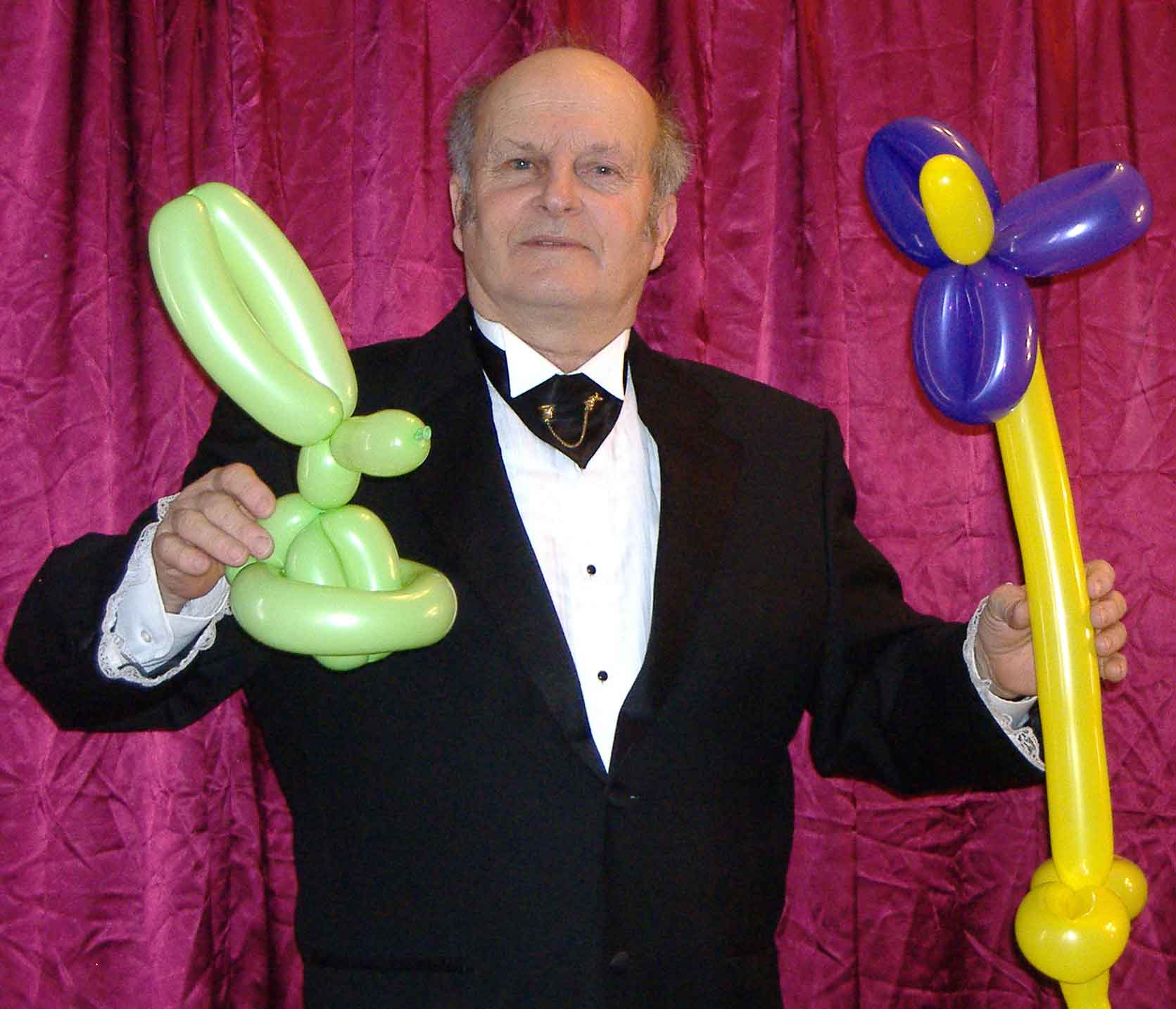 Amazing Maine Balloon Twister